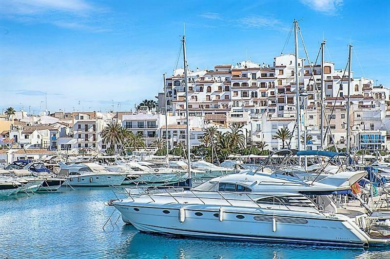 Apartamento Con Excelentes Vistas カルプ エクステリア 写真
